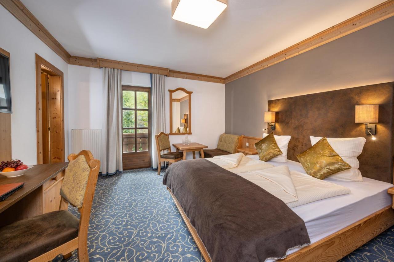Natur-&Auszeithotel Hüttenwirt Hüttschlag Exterior foto