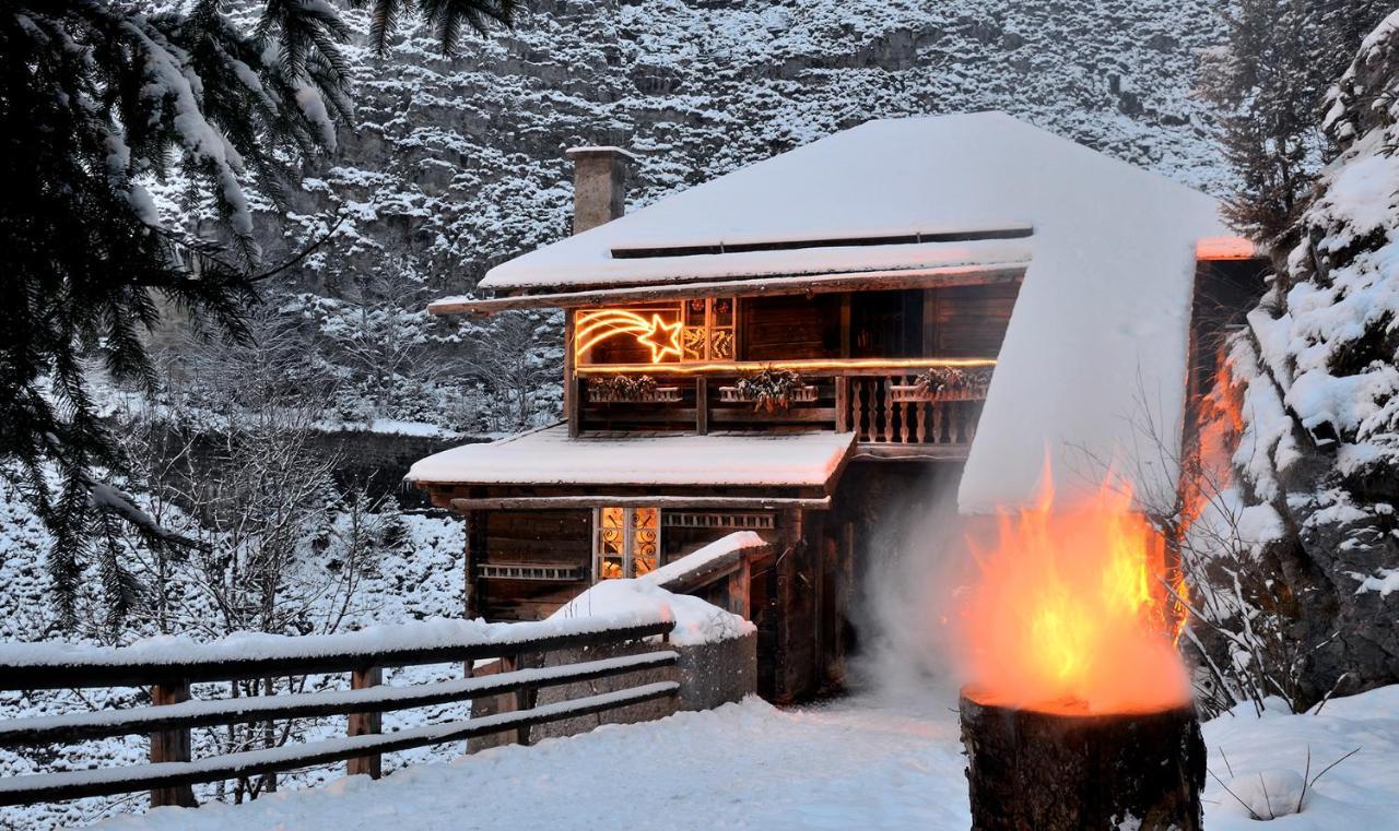 Natur-&Auszeithotel Hüttenwirt Hüttschlag Exterior foto