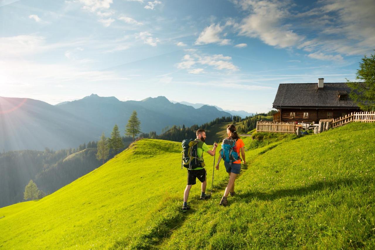 Natur-&Auszeithotel Hüttenwirt Hüttschlag Exterior foto